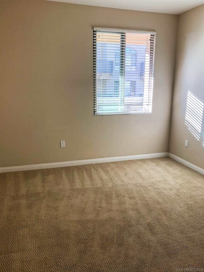 Building Photo - 3877 Pell Pl