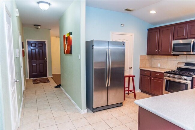 Building Photo - 3660 Pine Needle Cir