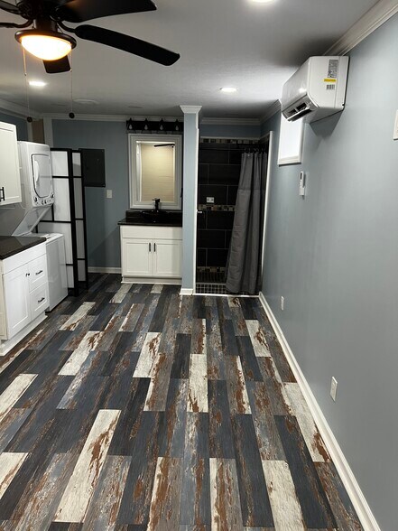 Building Photo - 289 Fox Trl