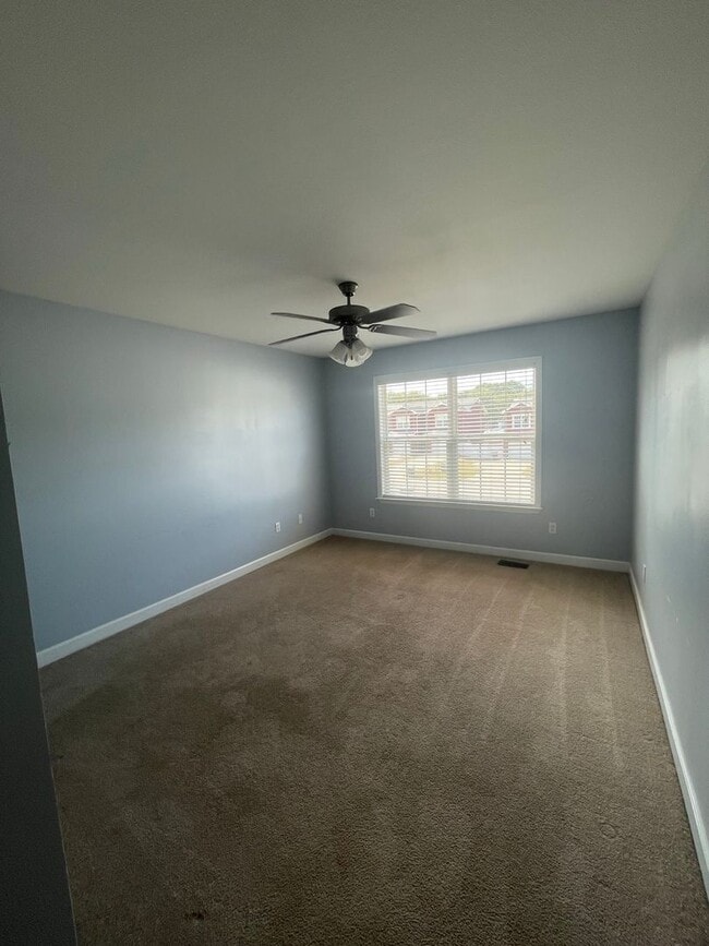 Building Photo - Eagle Landing Subdivision - Hardwood Flooring!  1/2 Off 1st Month Rent w/12 Month Lease.