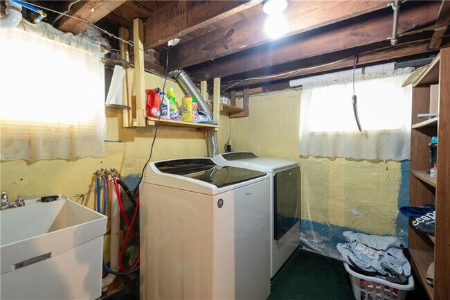 Building Photo - 41 Berwick Ln
