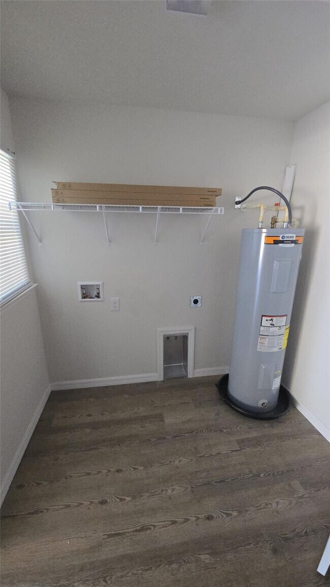 Building Photo - 8398 SW 138th Pl