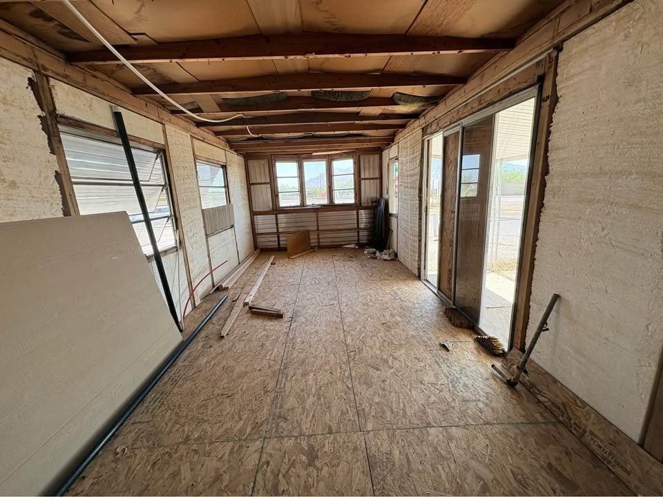 Building Photo - 4541 N Old Romero Rd
