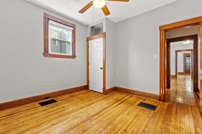 Building Photo - 3403 Brotherton Rd