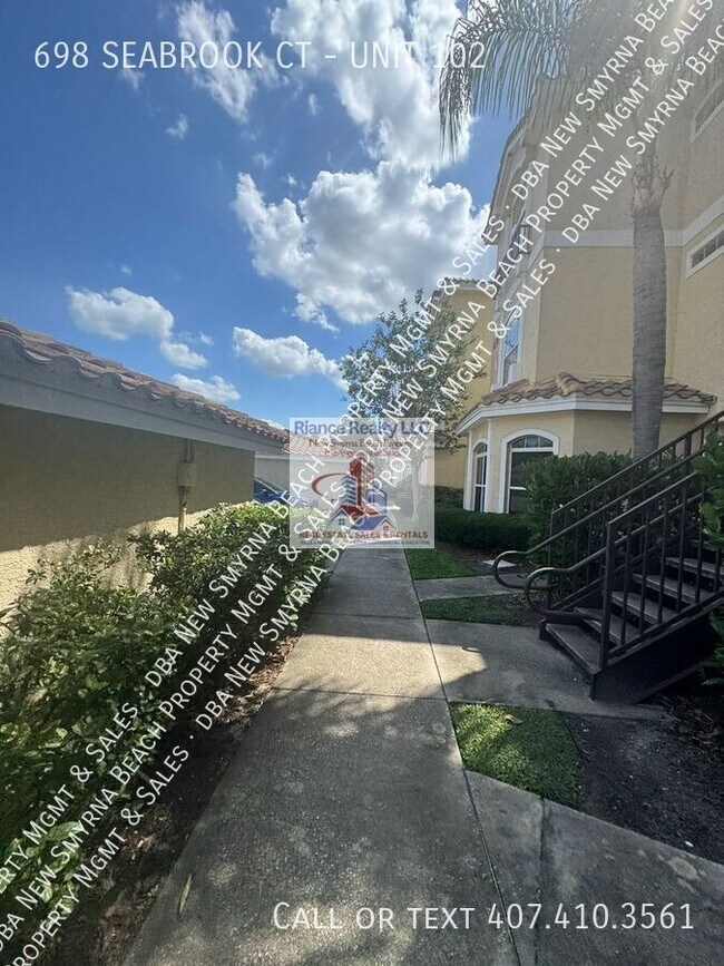 Building Photo - 698 Seabrook Ct