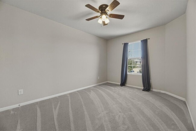 Building Photo - 125 Exeter Cove