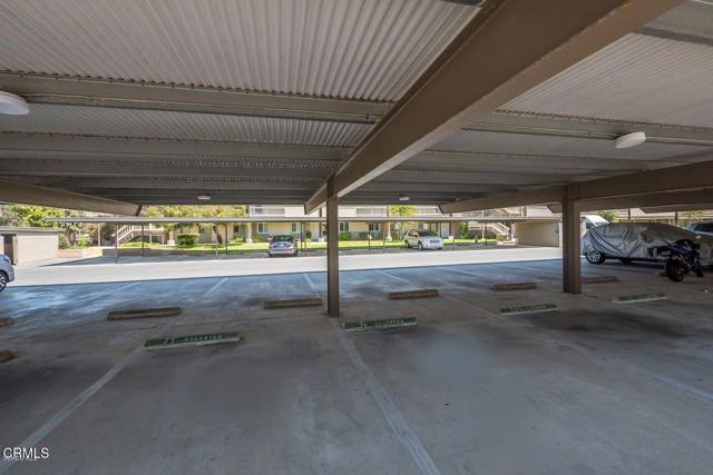 Building Photo - 321 E Surfside Dr