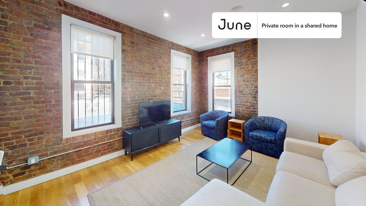 Building Photo - Room in Shared 5 bed/3 bath home