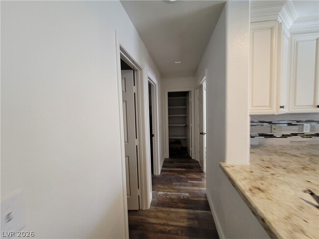 Building Photo - 10799 Flame Vine Ct