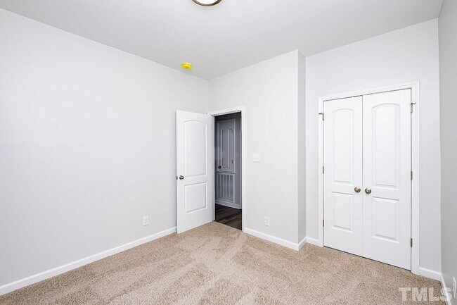 Building Photo - Cozy Ranch Home with Modern Upgrades in Durham