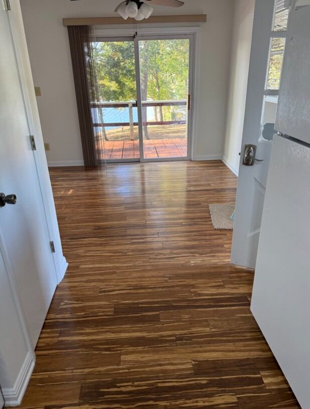 Building Photo - 3058 Bass Dr