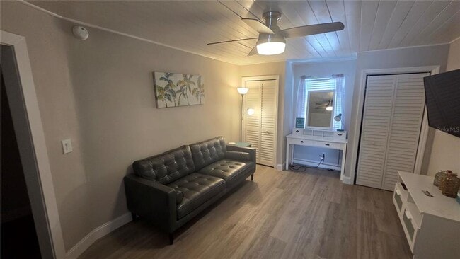 Building Photo - 1524 6th St NW