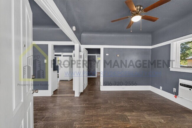 Building Photo - Charming 2-Bedroom Bungalow Retreat in Sacramento