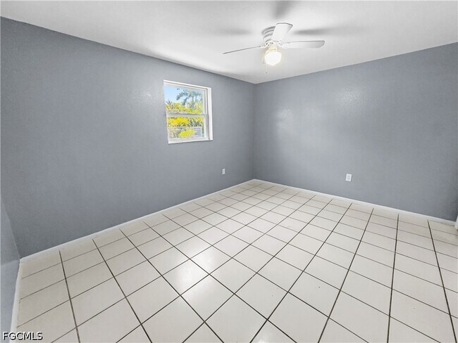 Building Photo - 6617 Warwick Cir