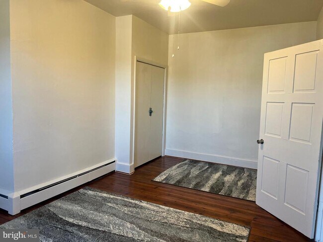 Building Photo - 14007 Misty Gln Ln