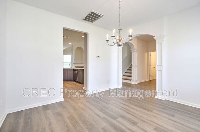 Building Photo - 459 Green Park Ln