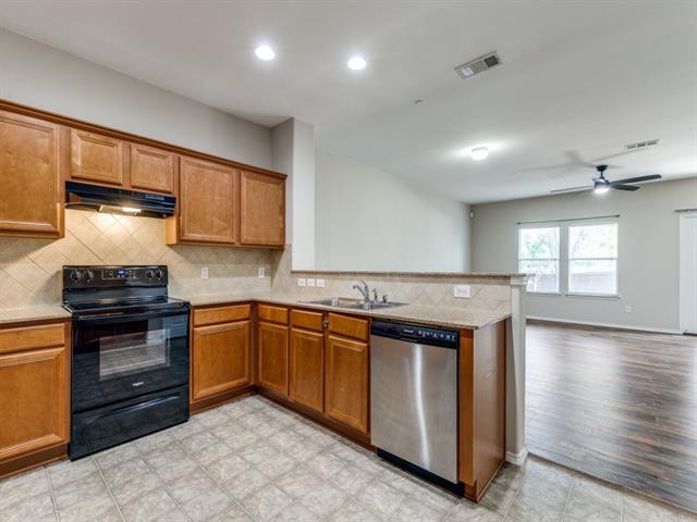 Building Photo - 5948 Lost Valley Dr