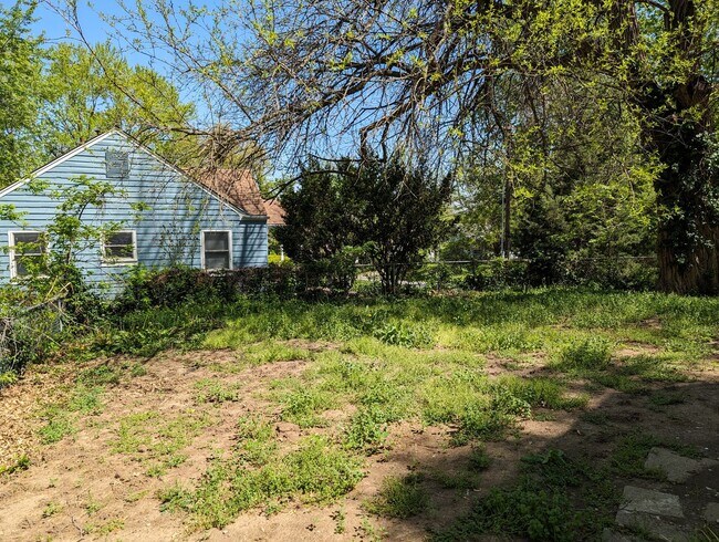 Building Photo - 500 W Southside Blvd