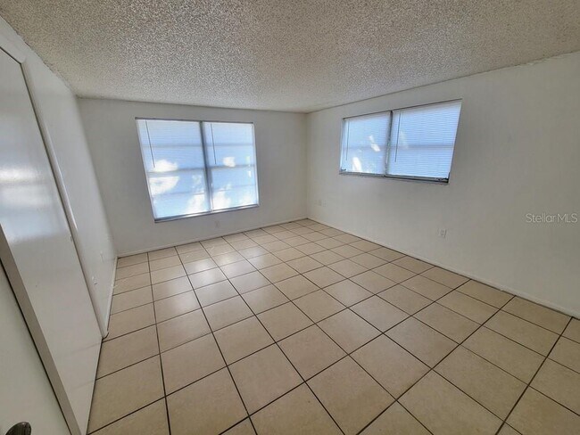 Building Photo - 7221 Stone Rd