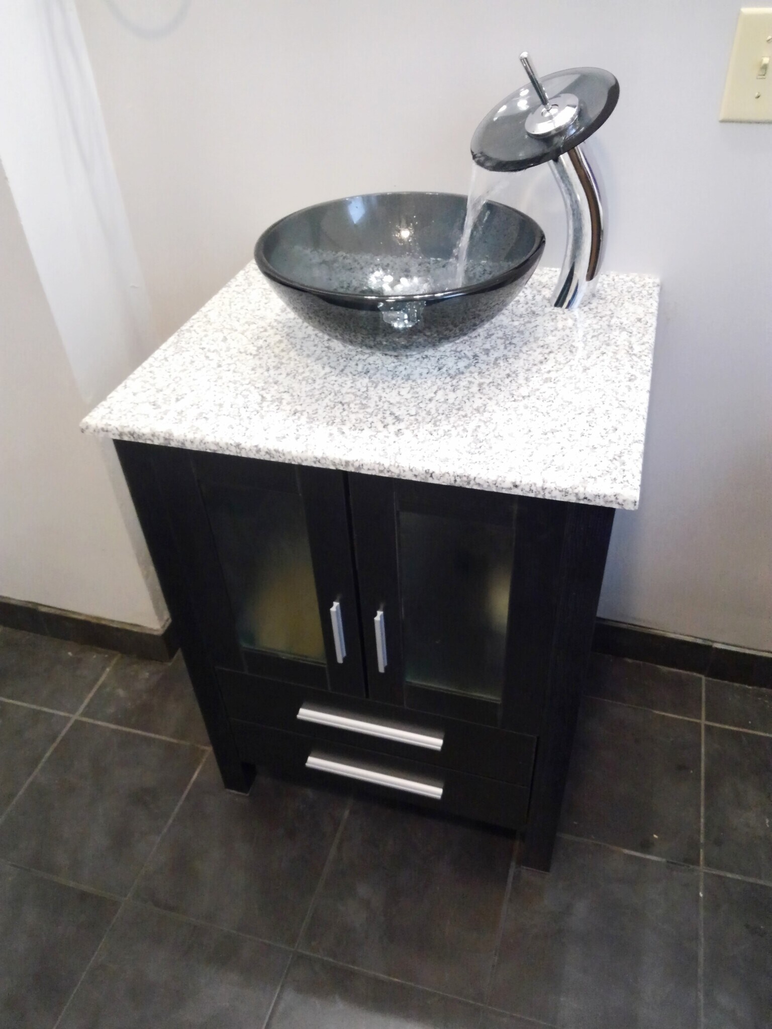 Building Photo - 208 Ontario St