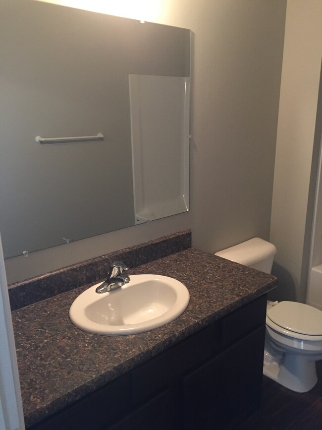 Building Photo - 730 10th St W