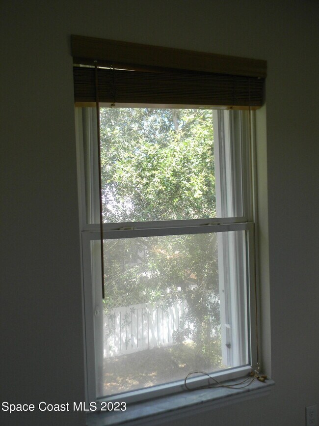 Building Photo - 1576 Alaqua Way