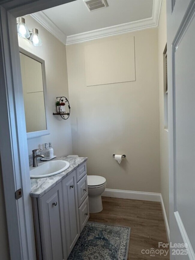 Building Photo - 4897 Kiser Island Rd