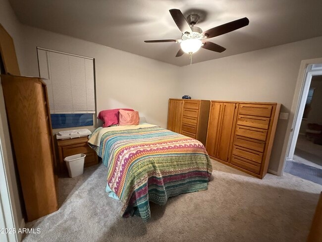 Building Photo - 6014 E Helios Dr