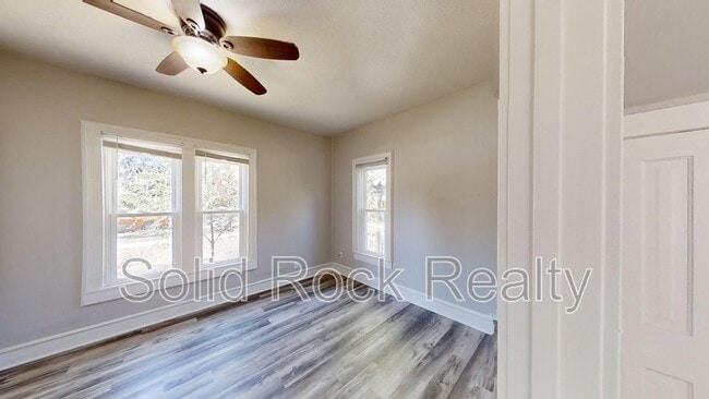 Building Photo - 811 N Wahsatch Ave