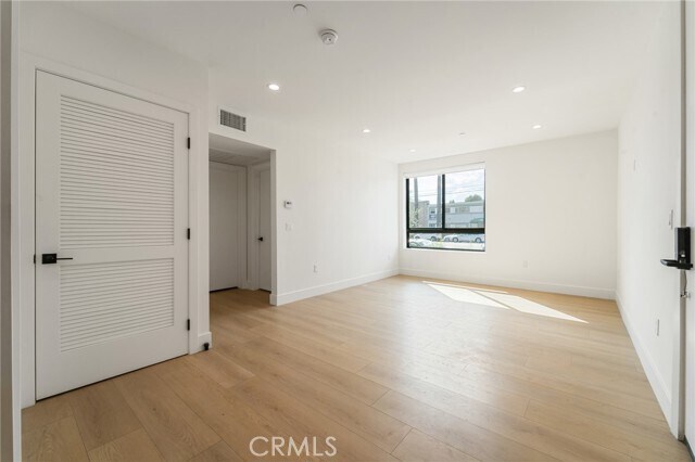 Building Photo - 7510 Sepulveda Blvd