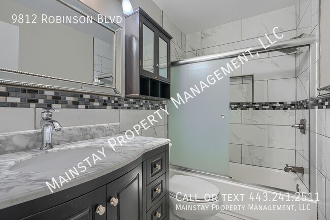 Building Photo - 9812 Robinson Blvd
