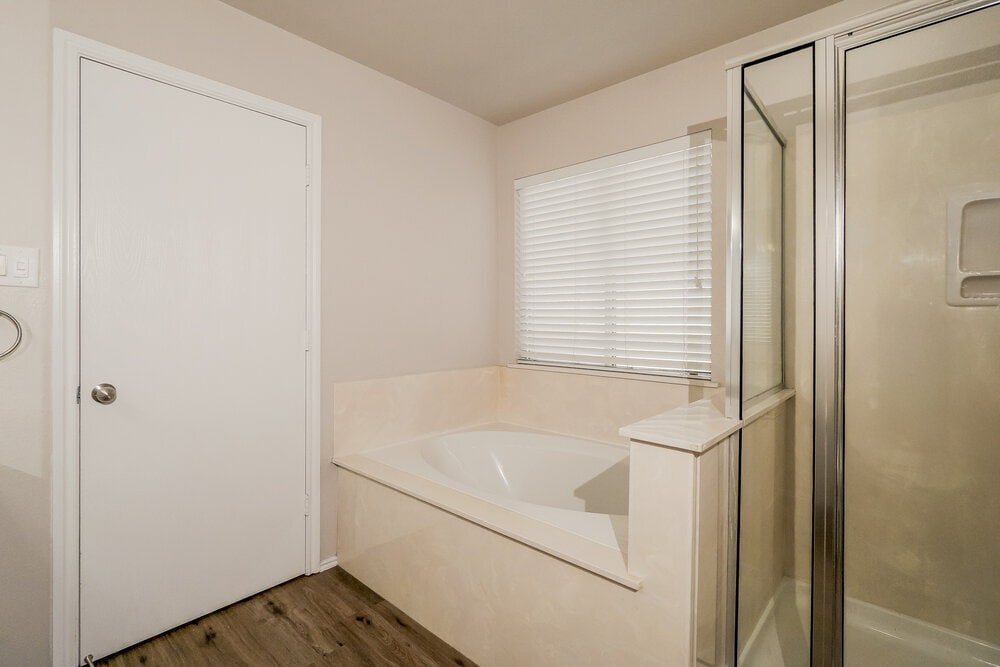Building Photo - 120 Bay Willow