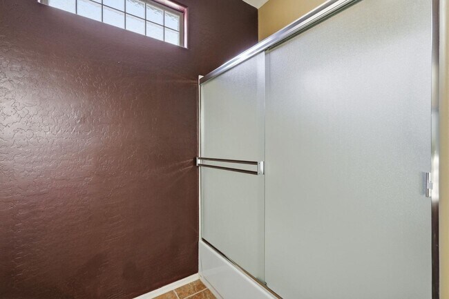 Building Photo - 11725 N Desert Crst Ln