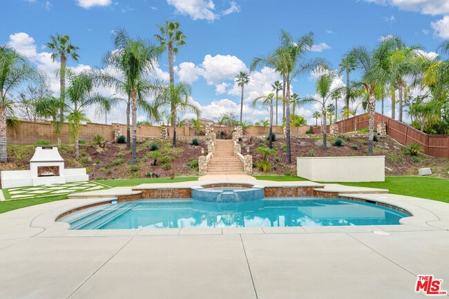 Building Photo - 17426 Half Moon Ct