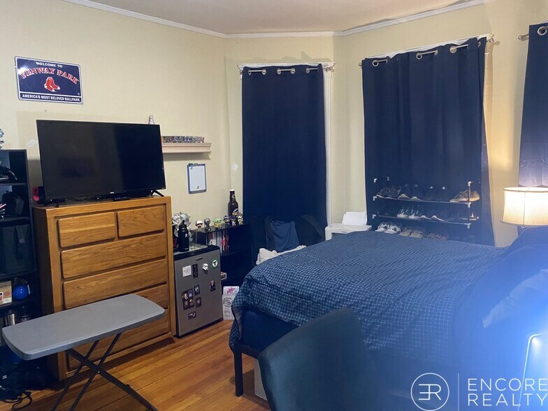 Building Photo - 2 Imrie Rd