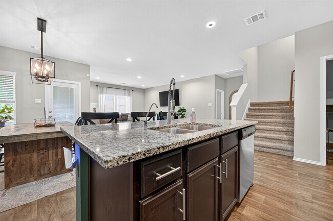 Building Photo - 14601 Blackbrush Mnr