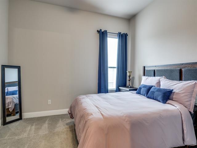 Building Photo - 914 Pleasant View Dr