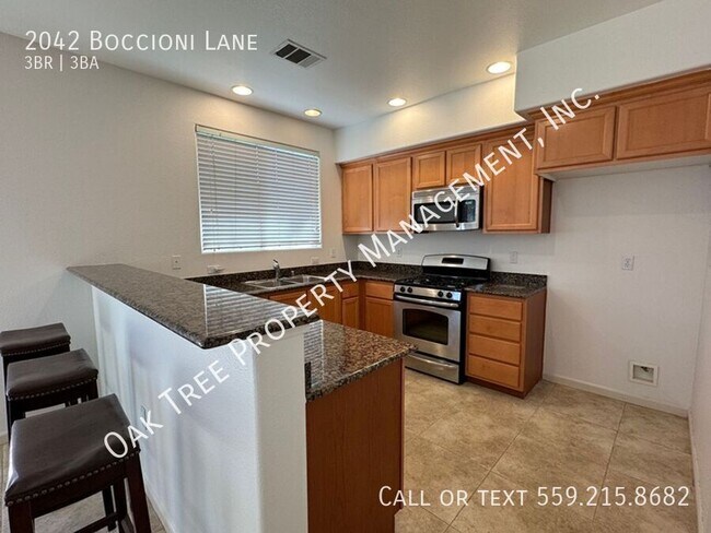 Building Photo - 2042 Boccioni Ln