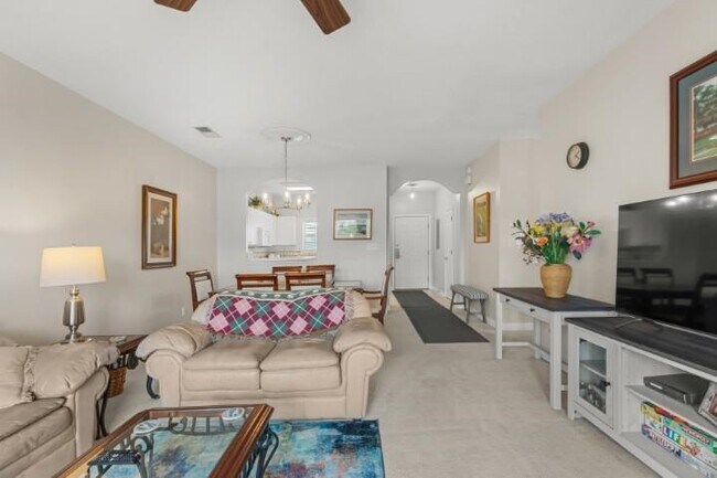 Building Photo - 5751 Oyster Catcher Dr