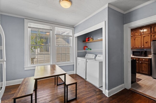 Building Photo - Call Sabrina Thomas' Office at 757-767-076...