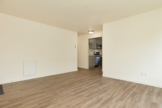Building Photo - 2237 NW 59th-3