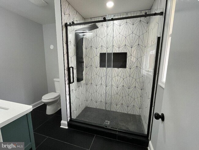 Building Photo - 2813 Gwynnview Rd