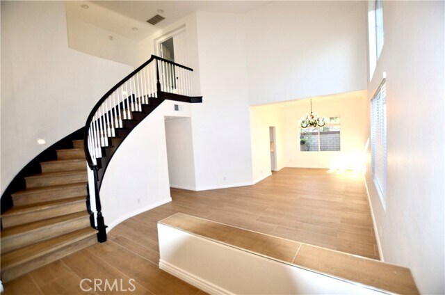Building Photo - 10870 Tantlinger Dr