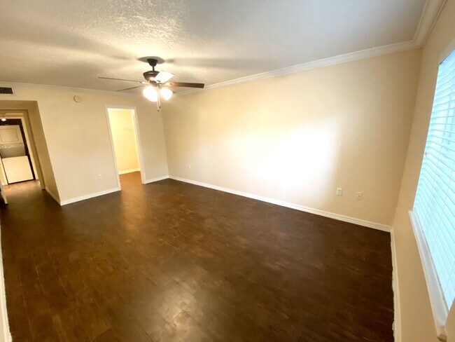 Building Photo - 1954 Conway Rd