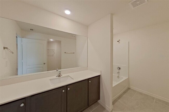 Building Photo - 8381 Indian Laurel Ln