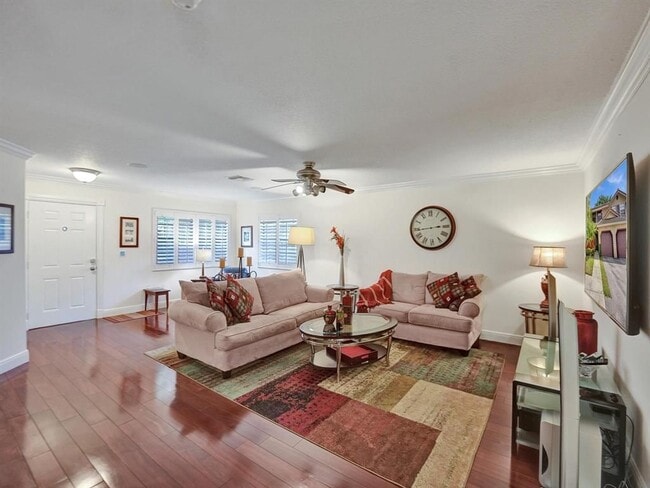 Building Photo - 9113 Vineyard Lake Dr