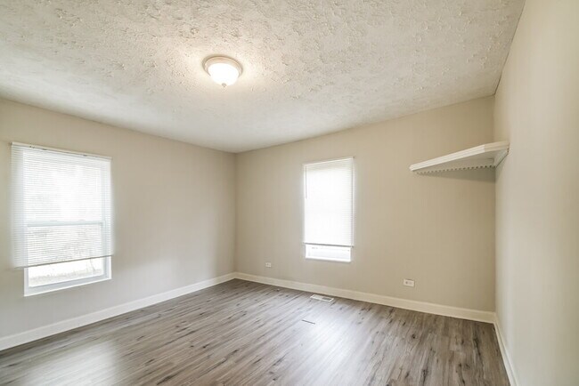 Building Photo - 6700 John West Rd