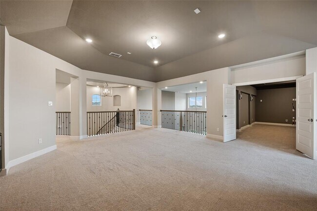 Building Photo - 5801 Davenport Divide Rd