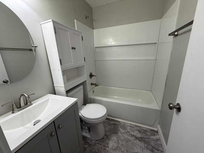 Building Photo - 103 Annette Dr