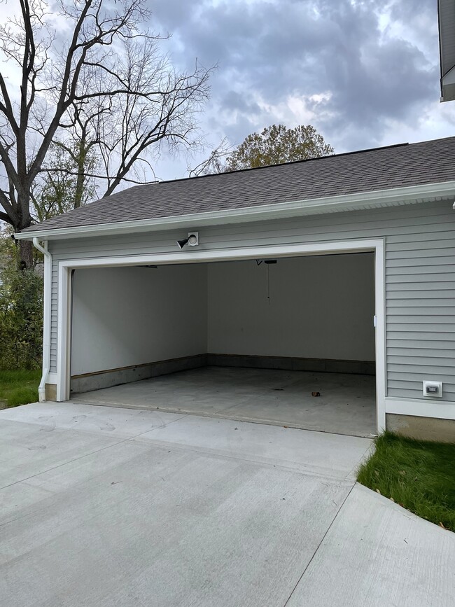 2-car attached garage - 12218 Ashbury Ave